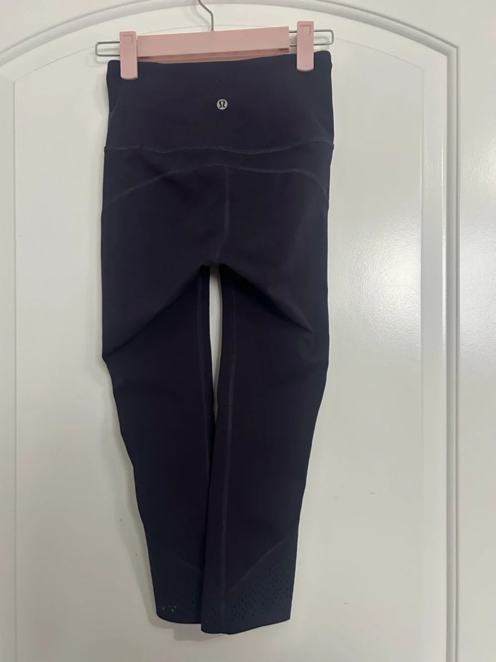 Lululemon Anew Crop (21